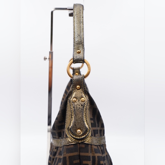 ❌️❌️SOLD ❌️❌️AI32❤️ FENDI Zucca Chef Hobo Tobacco Bag - Picture 5 of 14